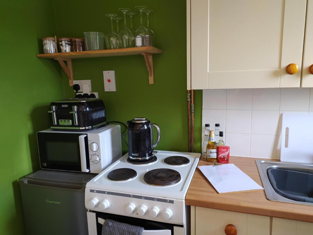 Garden Flat At The Infamous Piltdown Man Pub Apartment Fletching Екстериор снимка